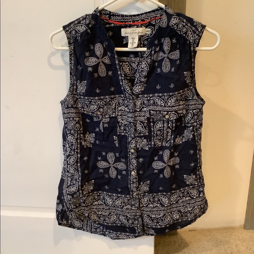 H&M blue handkerchief sleeveless top